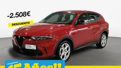 Rojo Usado 2022 Alfa Romeo Tonale Sprint SUV | 27.590 € (Precio justo)