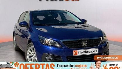 Usado Peugeot 308 Style 131 CV (96 kW) 2020 Azul Berlina