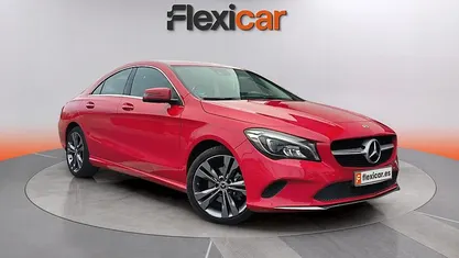 Usado Mercedes CLA200 136 CV (100 kW) 2018 Berlina