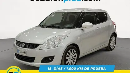Gris plata Usado 2012 Suzuki Swift GL Utilitario | 7190 € (Buen precio)