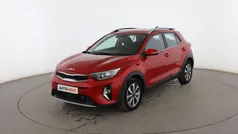 Rojo Usado 2022 Kia Stonic SUV | 16.399 € (Precio justo)