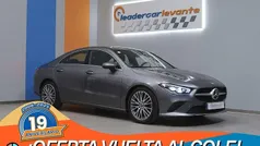 Gris Usado 2022 Mercedes CLA200 Berlina | 30.900 € (Precio justo)