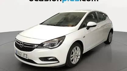Usado Opel Astra Business 110 CV (80 kW) 2016 Blanco Utilitario