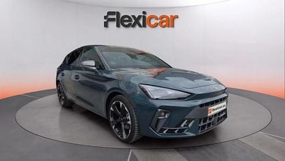 Käytetty Cupra Leon 150 HP (110 kW) 2025 Harmaa Sedan