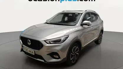 Usado MG ZS Luxury 111 CV (81 kW) 2023 Gris SUV