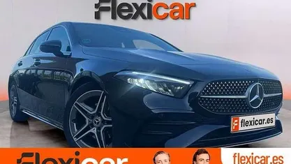 Käytetty Mercedes A180 116 HP (85 kW) 2023 Musta Viistoperä