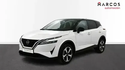 Usado Nissan Qashqai N-Connecta 140 CV (102 kW) 2024 Lunar white midnight black SUV