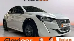 Blanco Usado 2023 Peugeot e-208 Active Utilitario | 15.490 € (Precio justo)