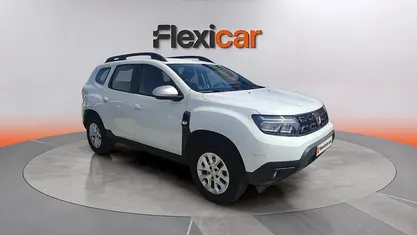 Usado Dacia Duster Comfort 100 HP (73 kW) 2022 Branco SUV