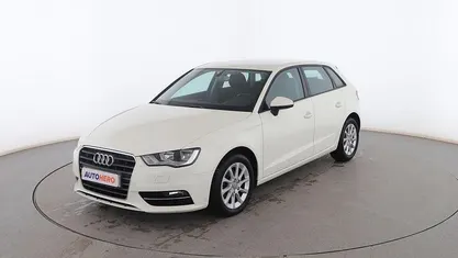 Usado 2014 Audi A3 Sportback Attraction Utilitario | 13.899 € (Precio justo)