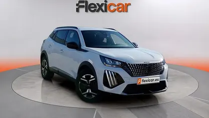 Käytetty Peugeot 2008 Allure 131 HP (96 kW) 2024 Valkoinen Katumaasturi