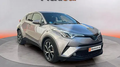 Usado Toyota C-HR Advance 122 CV (89 kW) 2019 Gris SUV