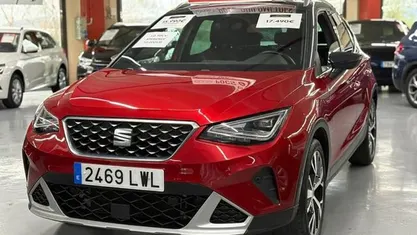 Usado Seat Arona Xperience 110 CV (80 kW) 2022 Rojo SUV