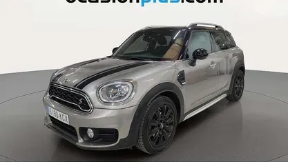 Usado Mini Cooper D Countryman 150 CV (110 kW) 2017 Gris plata SUV