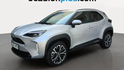 Usado Toyota Yaris Cross Style 116 CV (85 kW) 2024 Gris plata SUV