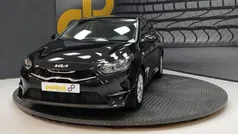 Negro Usado 2023 Kia Ceed Berlina | 19.300 € (Precio justo)