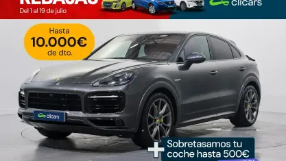 Usado Porsche Cayenne 462 CV (339 kW) 2020 Gris / plata SUV