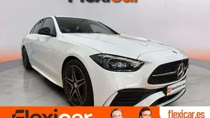 Usado Mercedes C220 200 HP (147 kW) 2022 Branco Sedan
