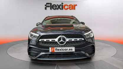 Usado Mercedes GLA200 150 CV (110 kW) 2021 Gris SUV