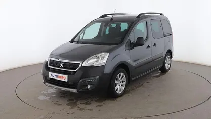 Usado 2018 Peugeot TePee Monovolumen | 15.199 € (Precio justo)