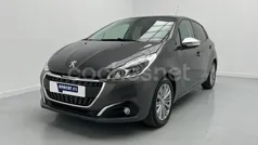 Gris Usado 2019 Peugeot 208 Signature Sky Utilitario | 9490 € (Buen precio)
