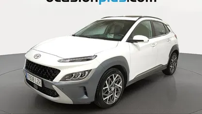 Usado Hyundai Kona Style 141 CV (103 kW) 2022 Blanco SUV