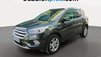 Usado Ford Kuga Titanium 120 CV (88 kW) 2018 Gris SUV