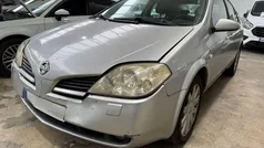 Gris / plata Usado 2003 Nissan Primera Acenta Berlina | 1000 €