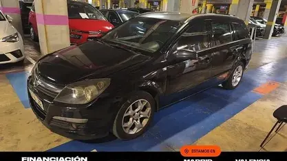 Brugt Opel Astra Enjoy 120 HK (88 kW) 2006 Sort Stationcar