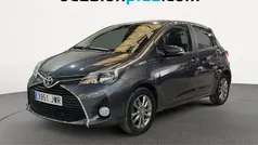 Gris Usado 2017 Toyota Yaris Active Utilitario | 12.300 € (Precio justo)
