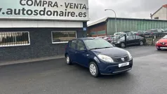 Azul Usado 2012 Dacia Sandero Base Utilitario | 4990 €