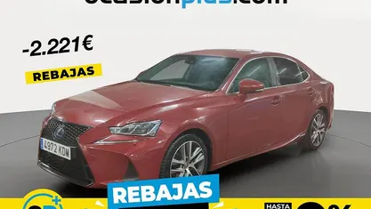 Rojo Usado 2017 Lexus IS300h Executive Line Berlina | 17.769 € (Buen precio)