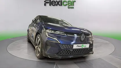 Usado Renault Megane E-Tech Techno 160 kW (218 CV) 2023 Negro Berlina