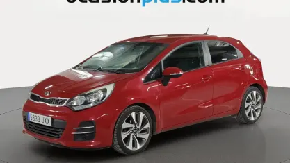 Occasion Kia Rio 84 PK (61 kW) 2017 Rood Hatchback