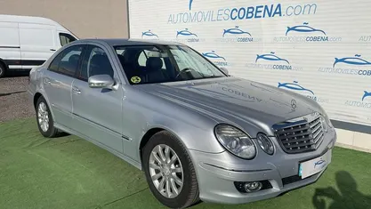 Gris Usado 2008 Mercedes E320 Elegance Berlina | 7599 € (Precio justo)