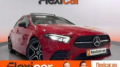 Usado Mercedes A200 150 CV (110 kW) 2019 Rojo Berlina