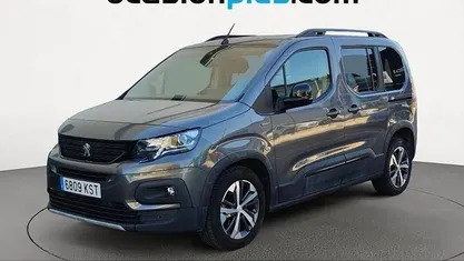 Usado Peugeot Rifter GT-line 131 CV (96 kW) 2019 Gris plata Monovolumen