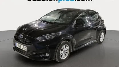 Usado 2021 Toyota Yaris Hybrid Business Edition Utilitario | 16.082 € (Precio justo)