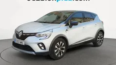 Gris Usado 2023 Renault Captur Evolution SUV | 17.173 € (Precio justo)