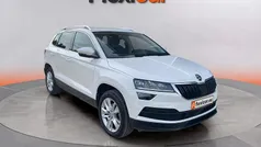 Blanco Usado 2021 Skoda Karoq Ambition SUV | 18.890 € (Precio justo)