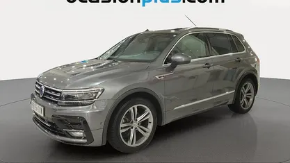 Gris Usado 2019 VW Tiguan Sportline SUV | 25.355 € (Precio justo)