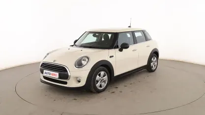 Usado Mini ONE 102 CV (75 kW) 2018 Beige Utilitario