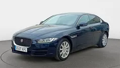 Azul Usado 2018 Jaguar XE Pure Berlina | 18.819 € (Precio justo)