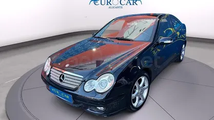 Usado Mercedes C180 Sport Edition 143 CV (105 kW) 2006 Negro Berlina