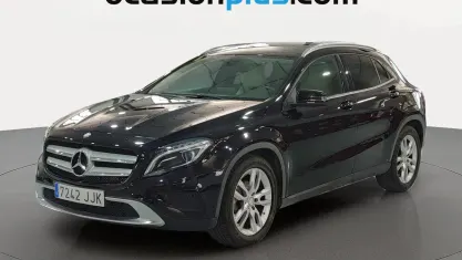 Usado Mercedes GLA200 Urban 136 CV (100 kW) 2015 Negro SUV