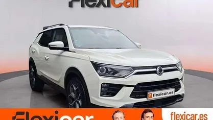 Usado Ssangyong (KGM) Korando Limited 136 CV (100 kW) 2020 Blanco SUV