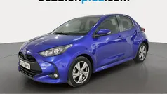 Usado 2024 Toyota Yaris Hybrid Active Utilitario | 17.910 € (Precio justo)