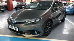 Gris / plata Usado 2017 Toyota Auris Hybrid Advance Berlina | 16.800 € (Precio justo)