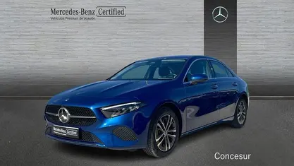 Usado Mercedes A250 218 CV (160 kW) 2024 Azul Berlina