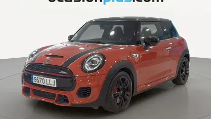 Usado Mini John Cooper Works 231 CV (169 kW) 2020 Naranja Utilitario